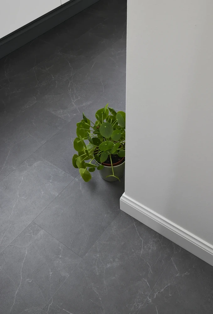 Panele winylowe Caldera Marmo Scuro Klasa 33 4+1 mm Lamett ParquetVinyl - obrazek 2