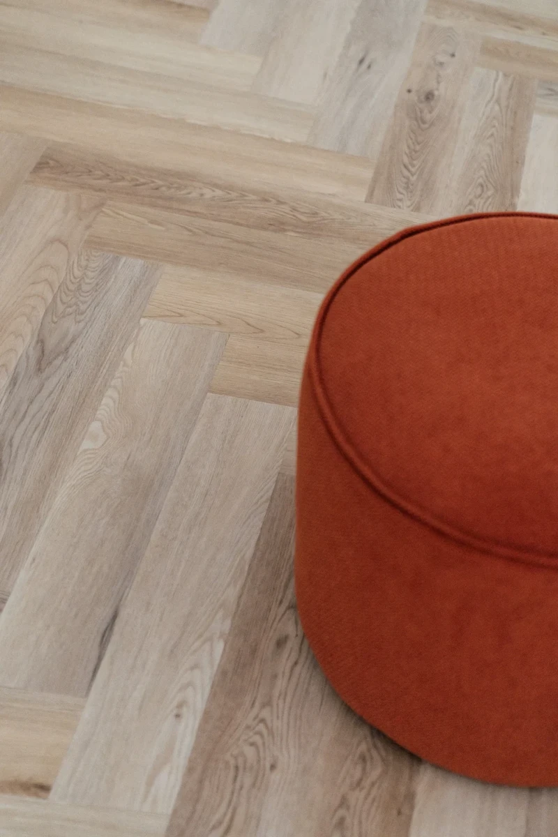 Panele winylowe Nakuru Safari Klasa 33 7,5mm Lamett ParquetVinyl Herringbone - obrazek 2