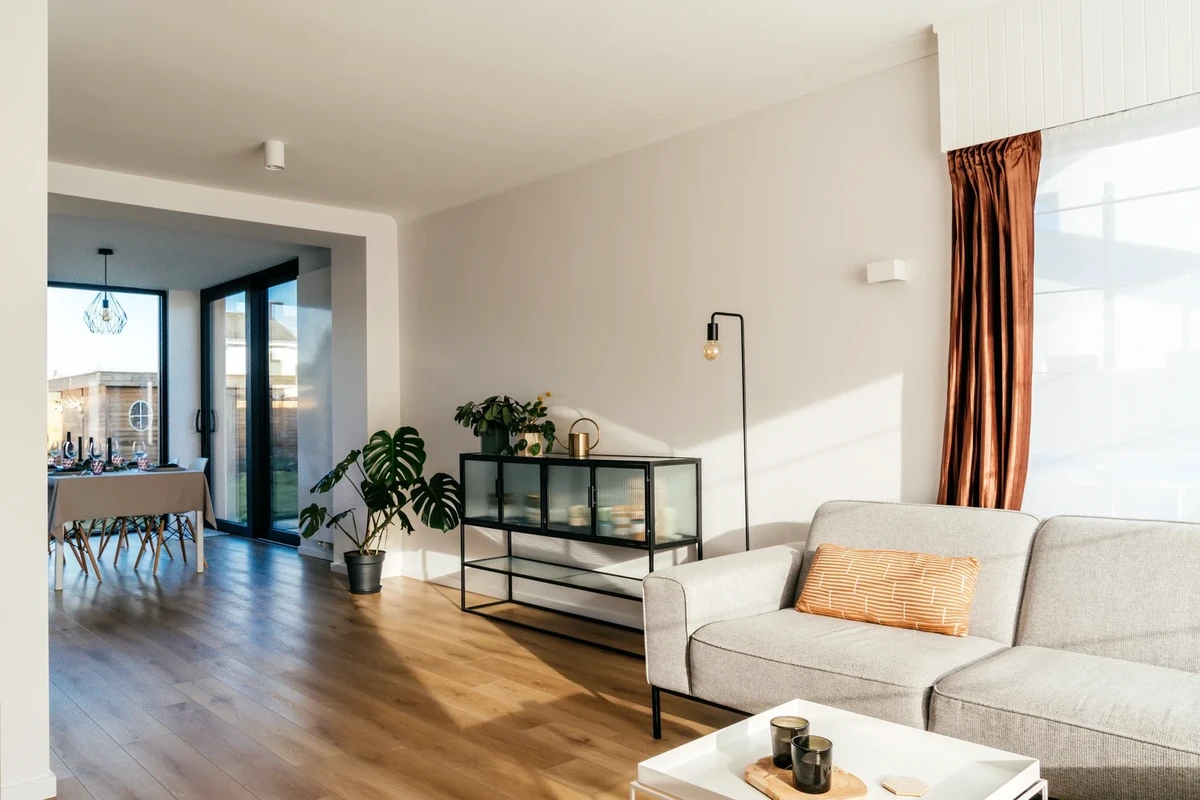Panele winylowe Yukon Beach Klasa 33 4+1 mm Lamett ParquetVinyl - obrazek 3