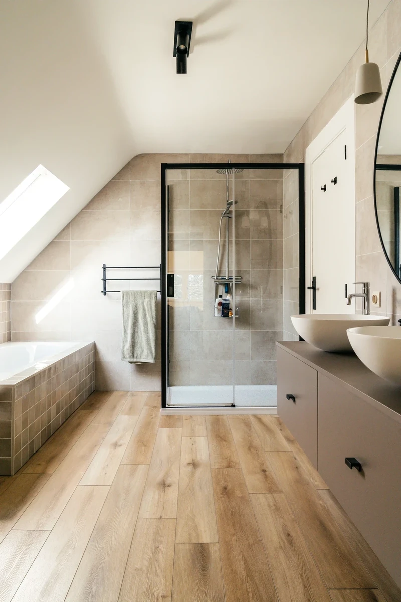 Panele winylowe Yukon Mistral Klasa 33 4+1 mm Lamett ParquetVinyl - obrazek 2