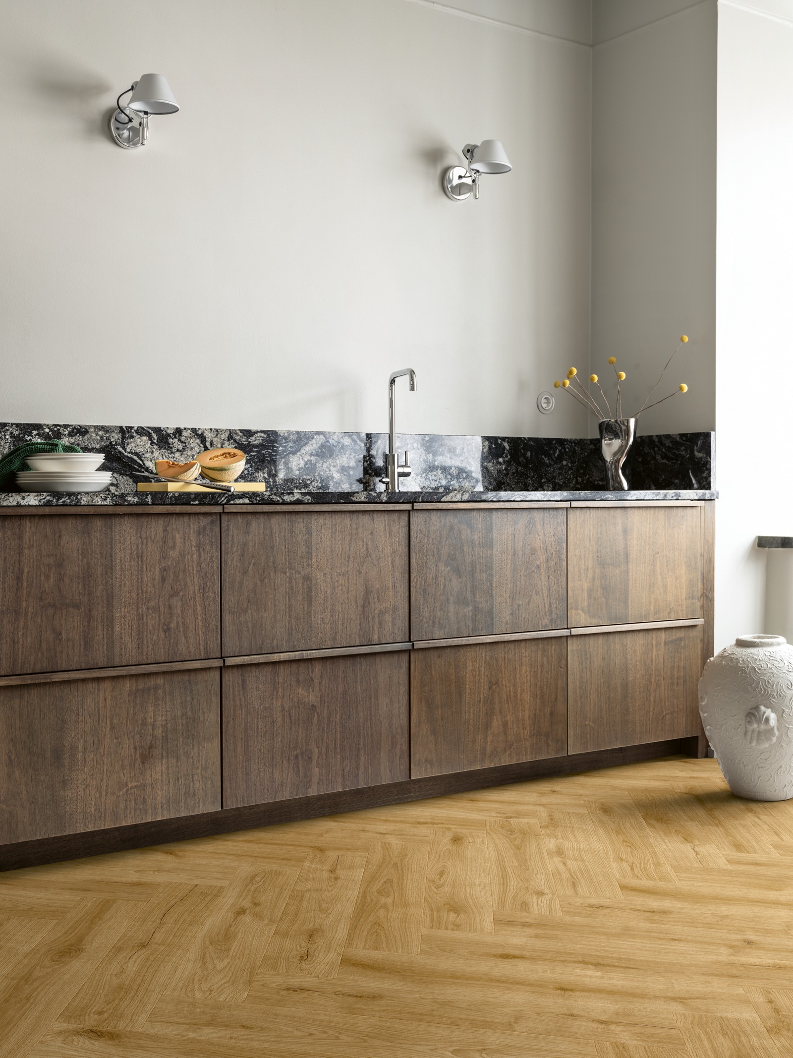 Panel winylowy Dąb Warm Hill Klasa 33 5+1 mm Pergo Vorma Pad Pro